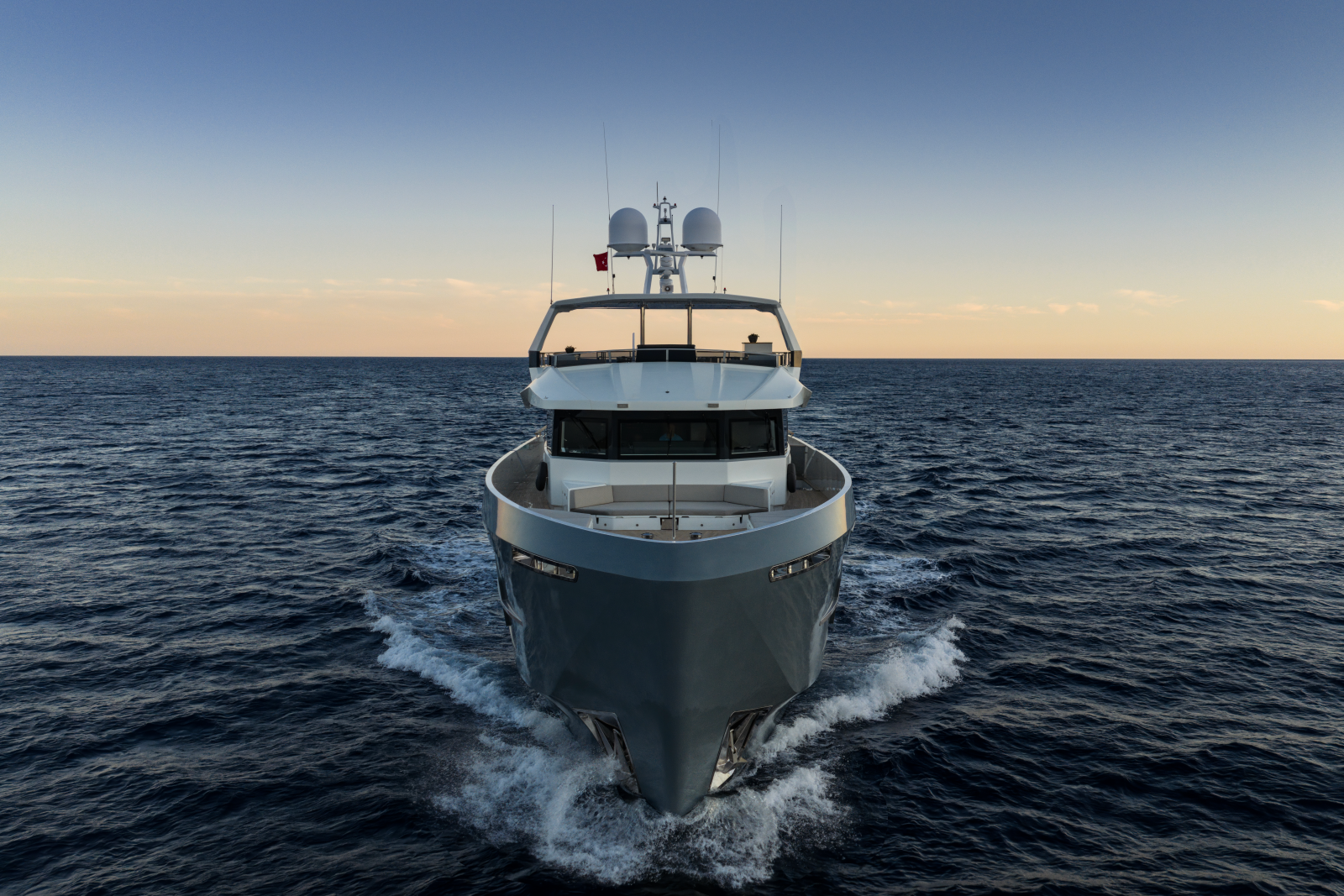 2019 Numarine 32XP