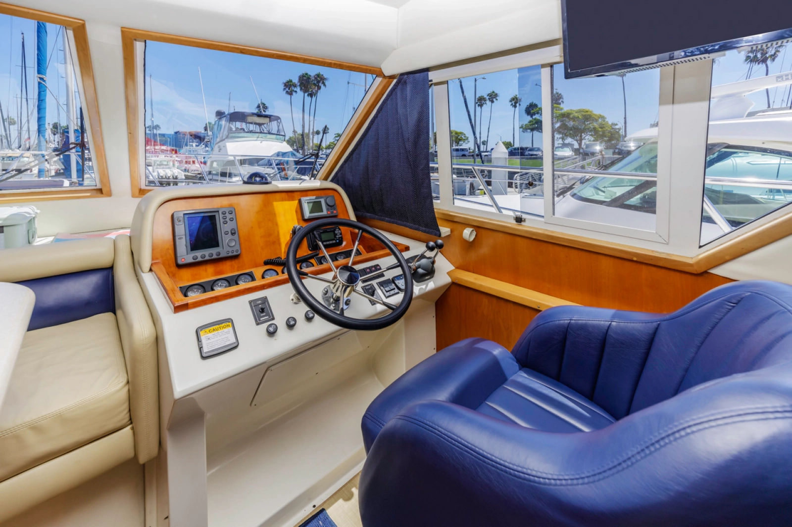2005 Californian 3900 SL