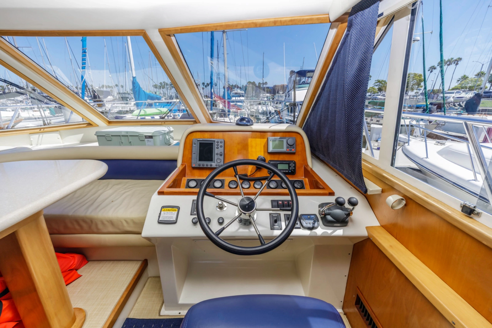 2005 Californian 3900 SL