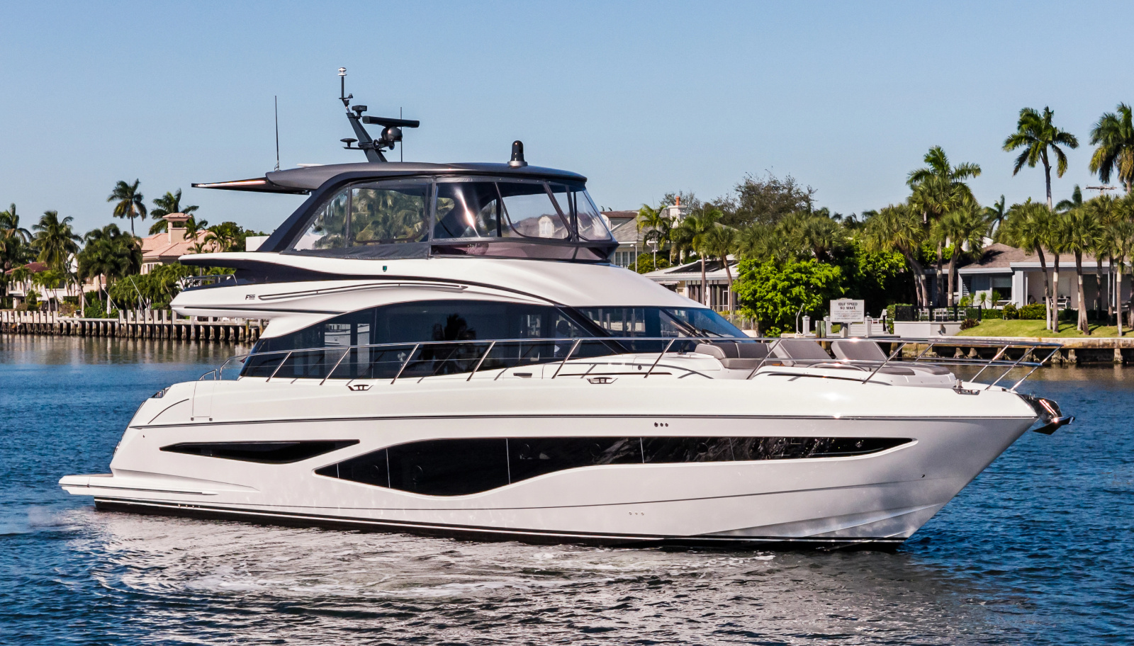 65' 2025 Princess F65