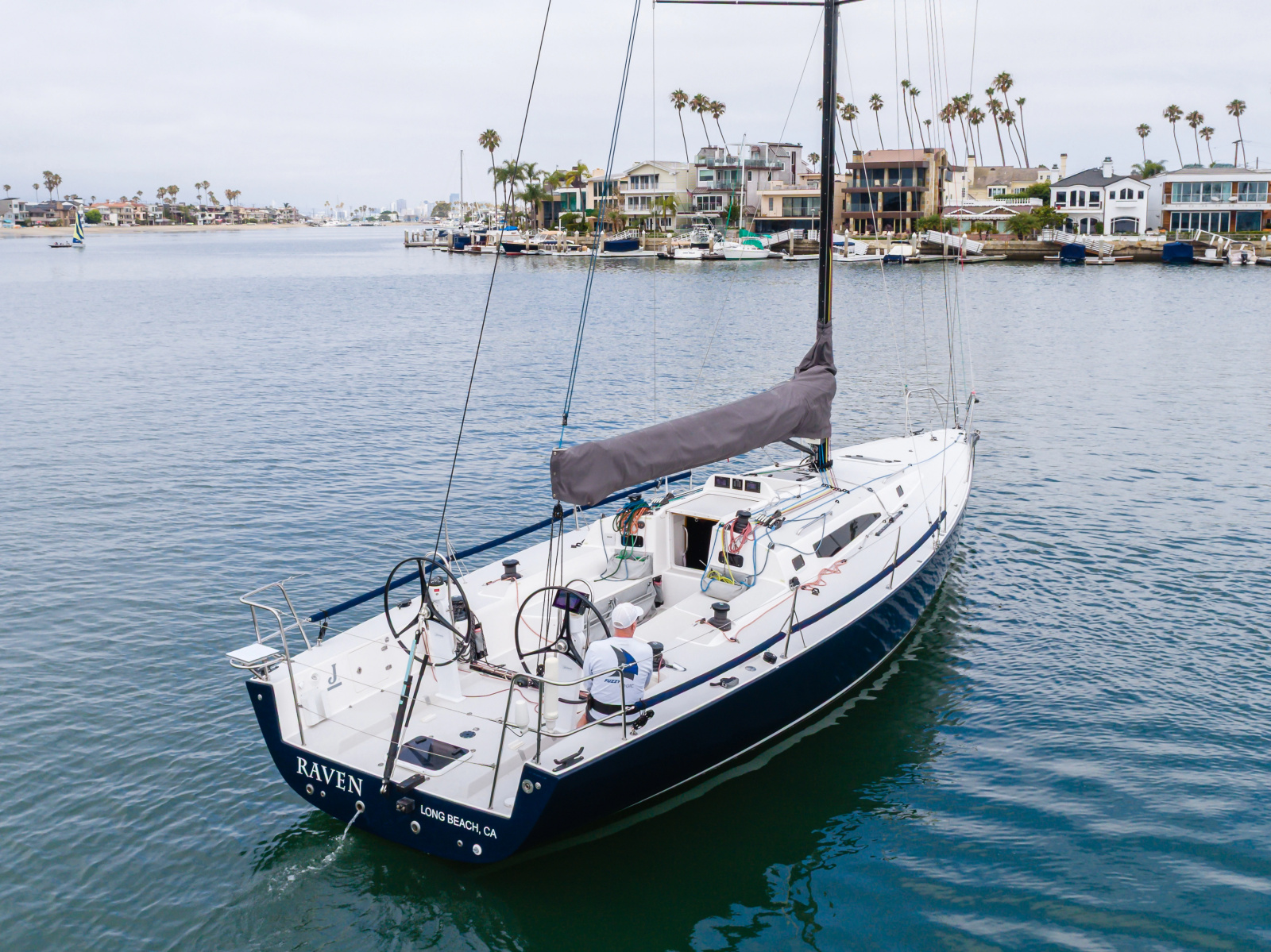 2019 J Boats J/121