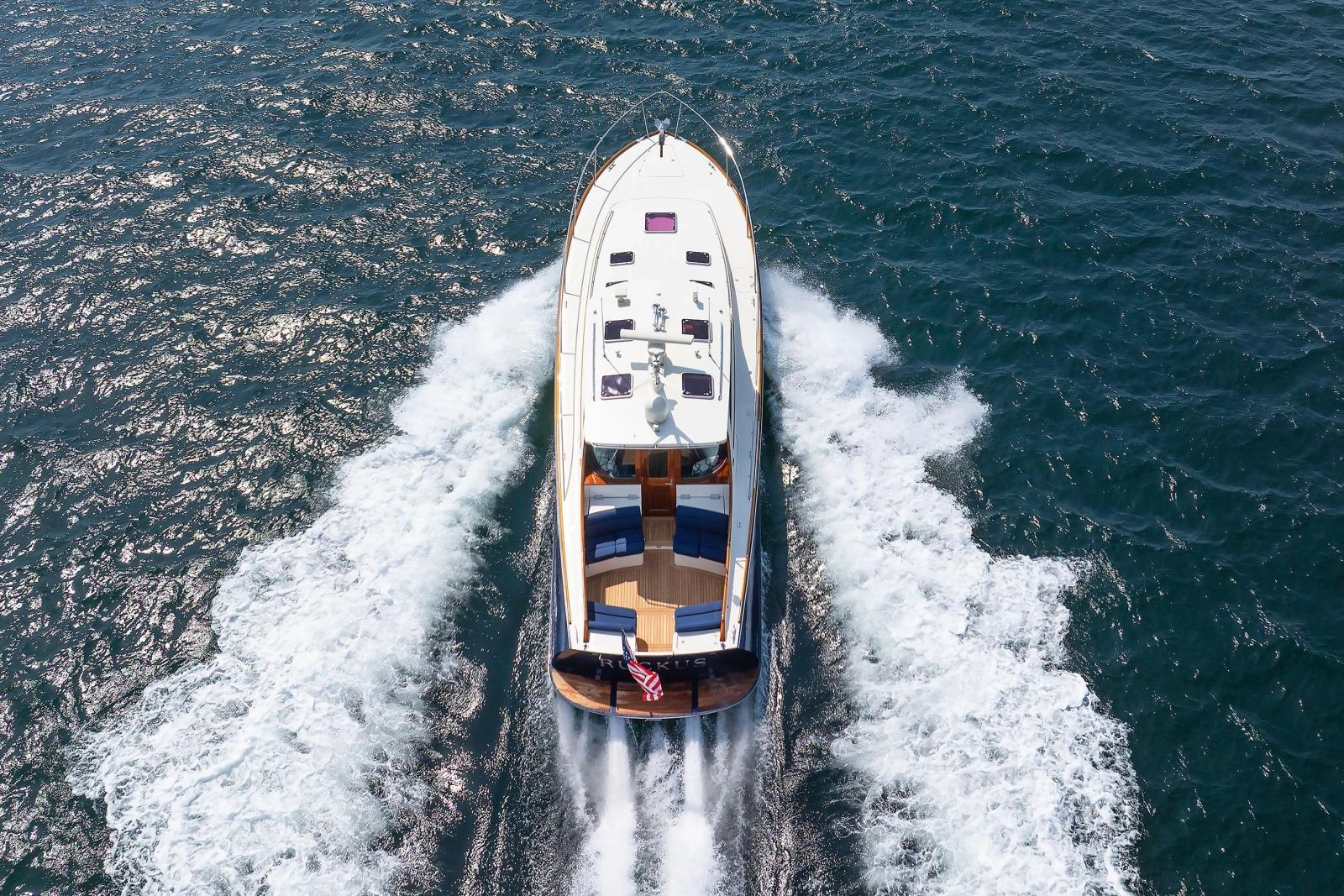 2009 Hinckley Talaria 44 MY