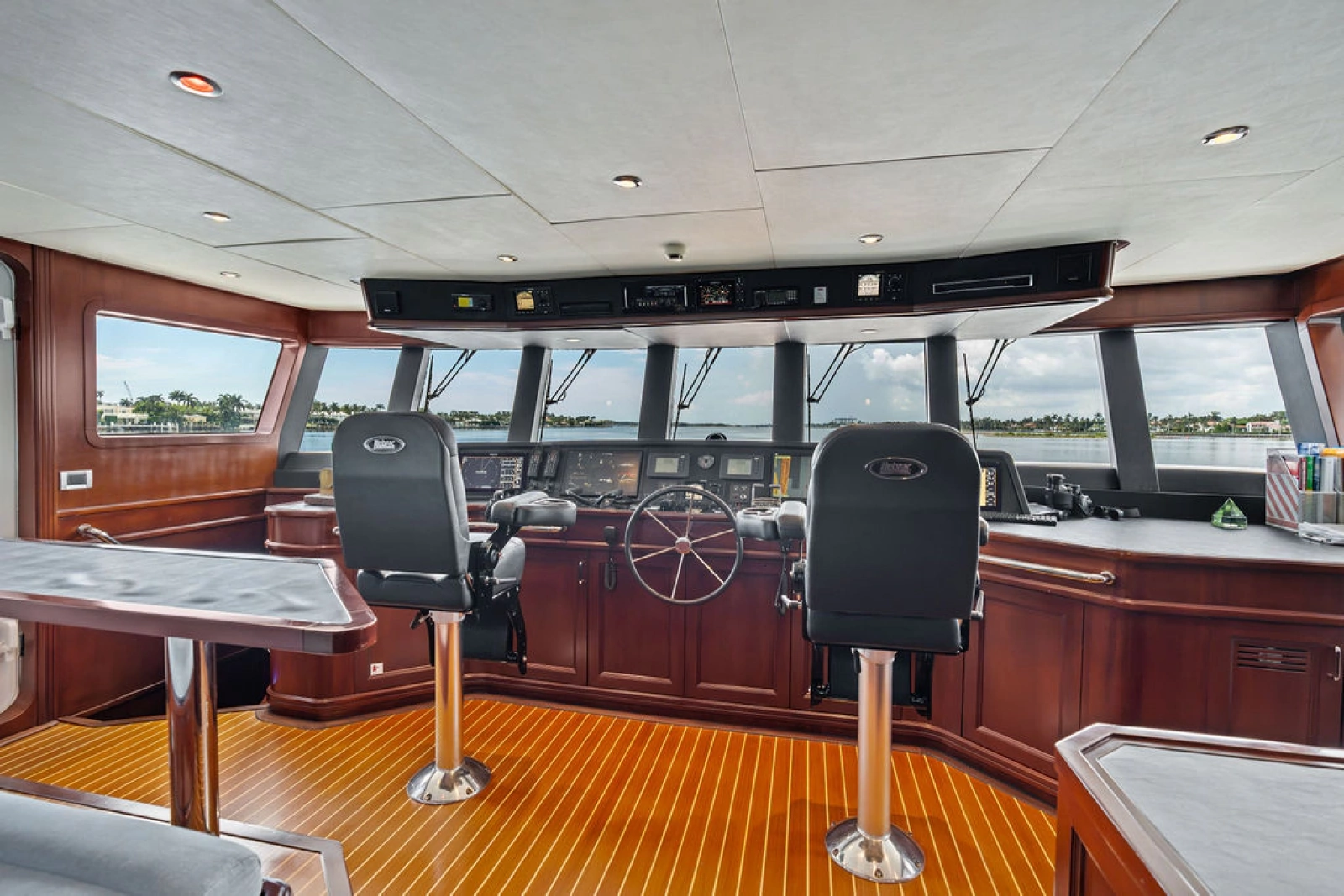 SAMSARA 100ft Custom Yacht For Sale