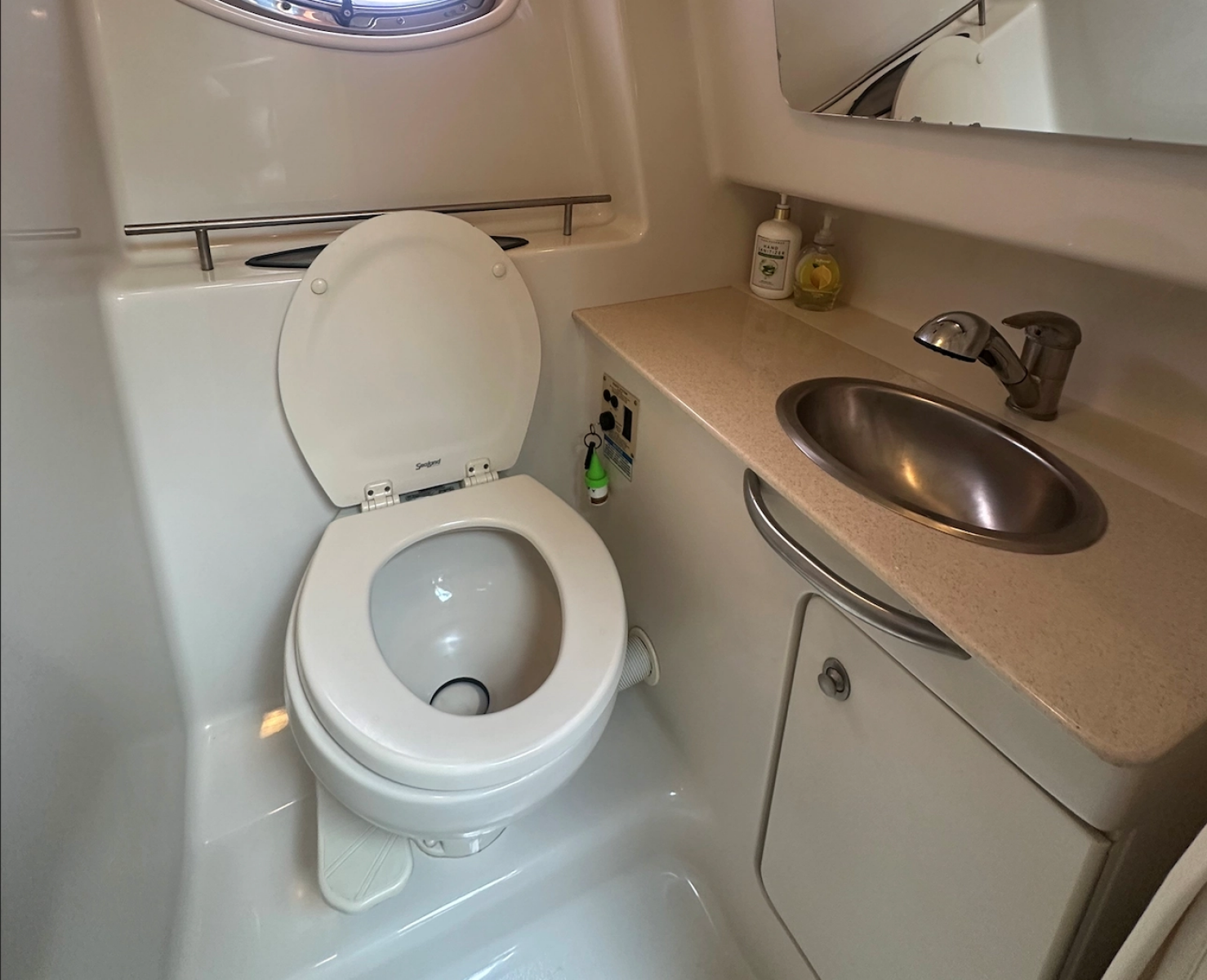 2008 Sea Ray 290 Sundacer