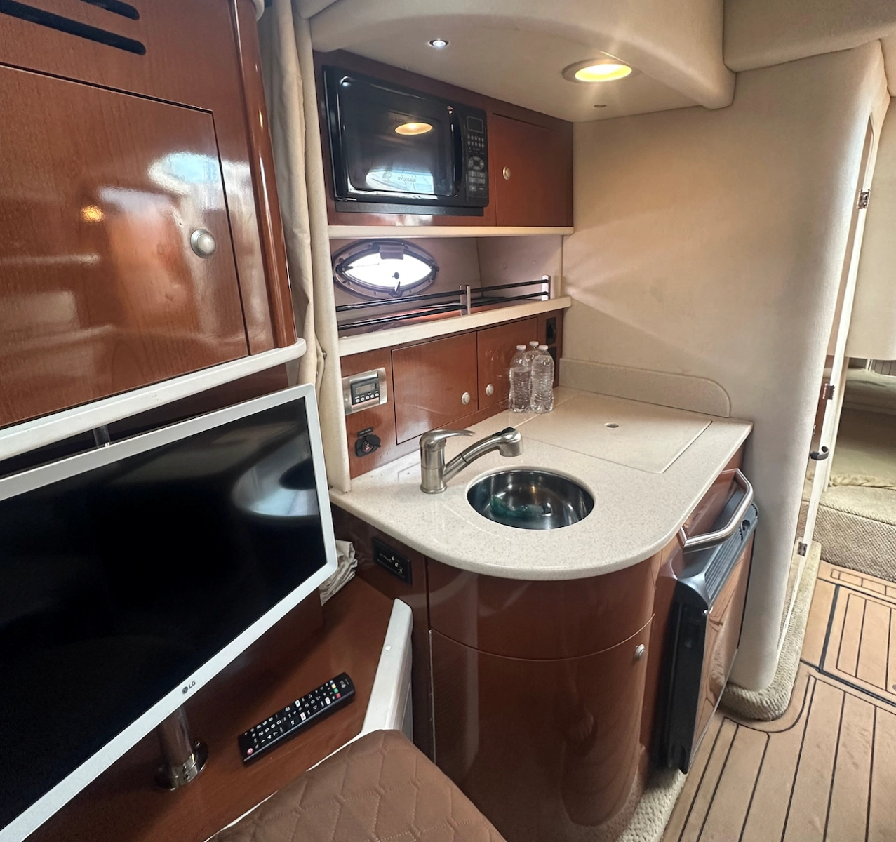2008 Sea Ray 290 Sundacer