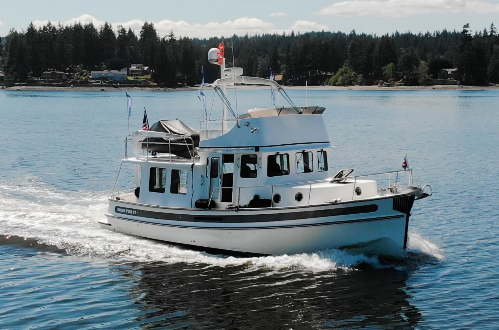 2005 Nordic Tugs 37 Fly