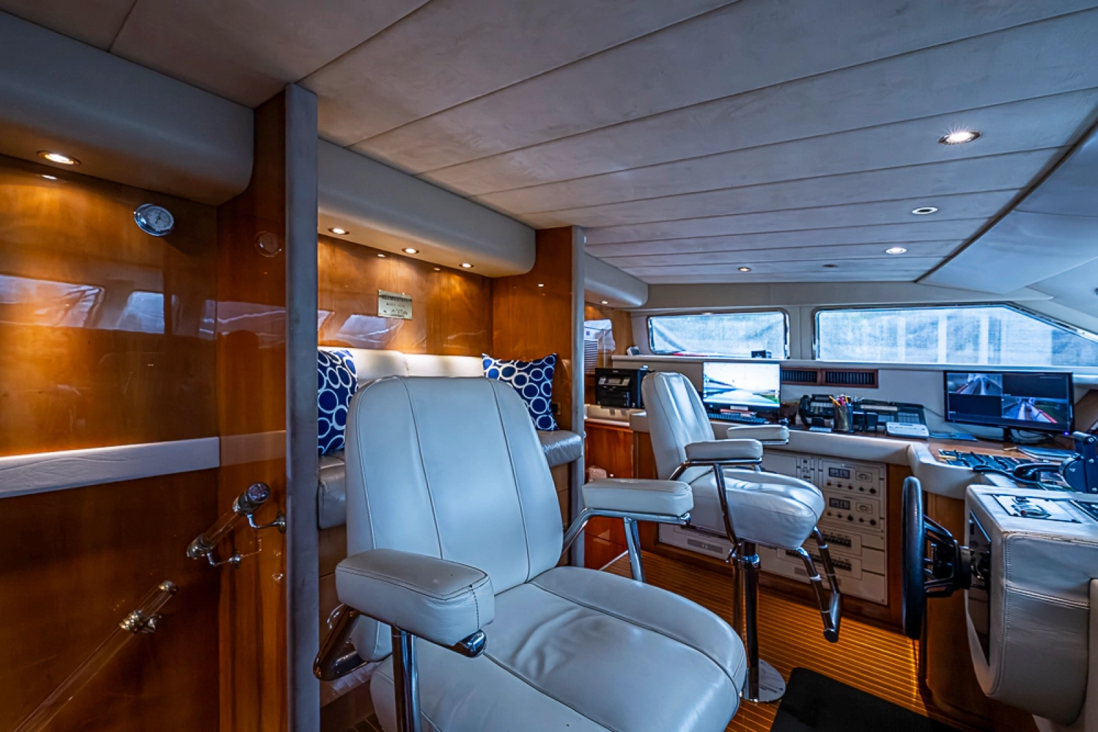 1994 Benetti Trideck