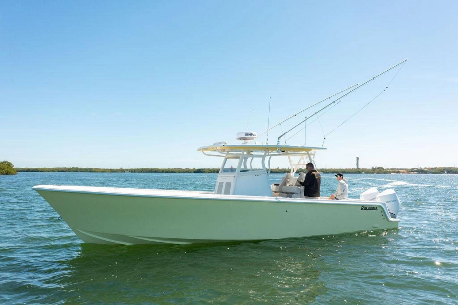2023 Reef Runner 340 Center Console