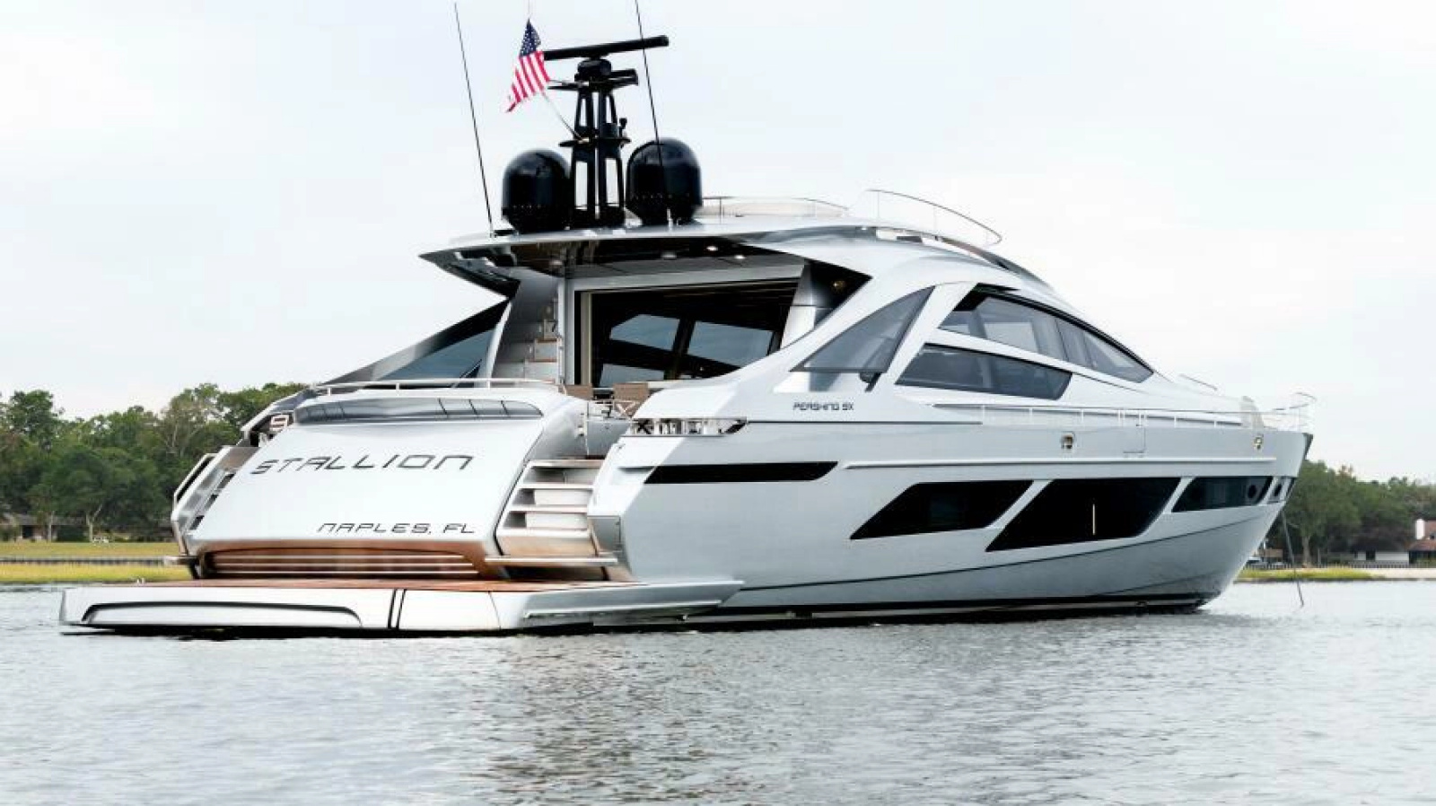 2022 Pershing 9X
