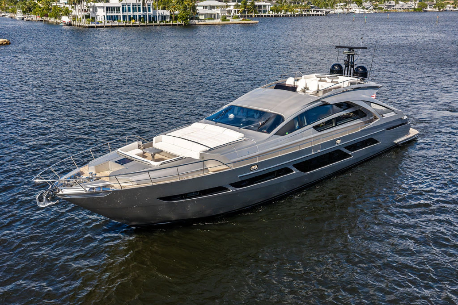 2022 Pershing 9X