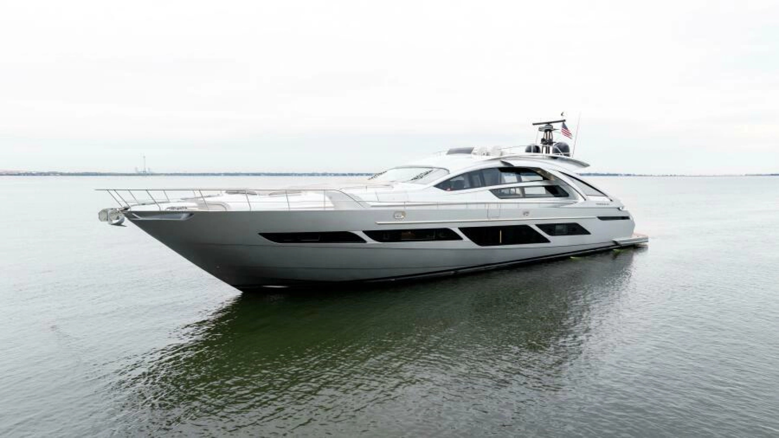 2022 Pershing 9X