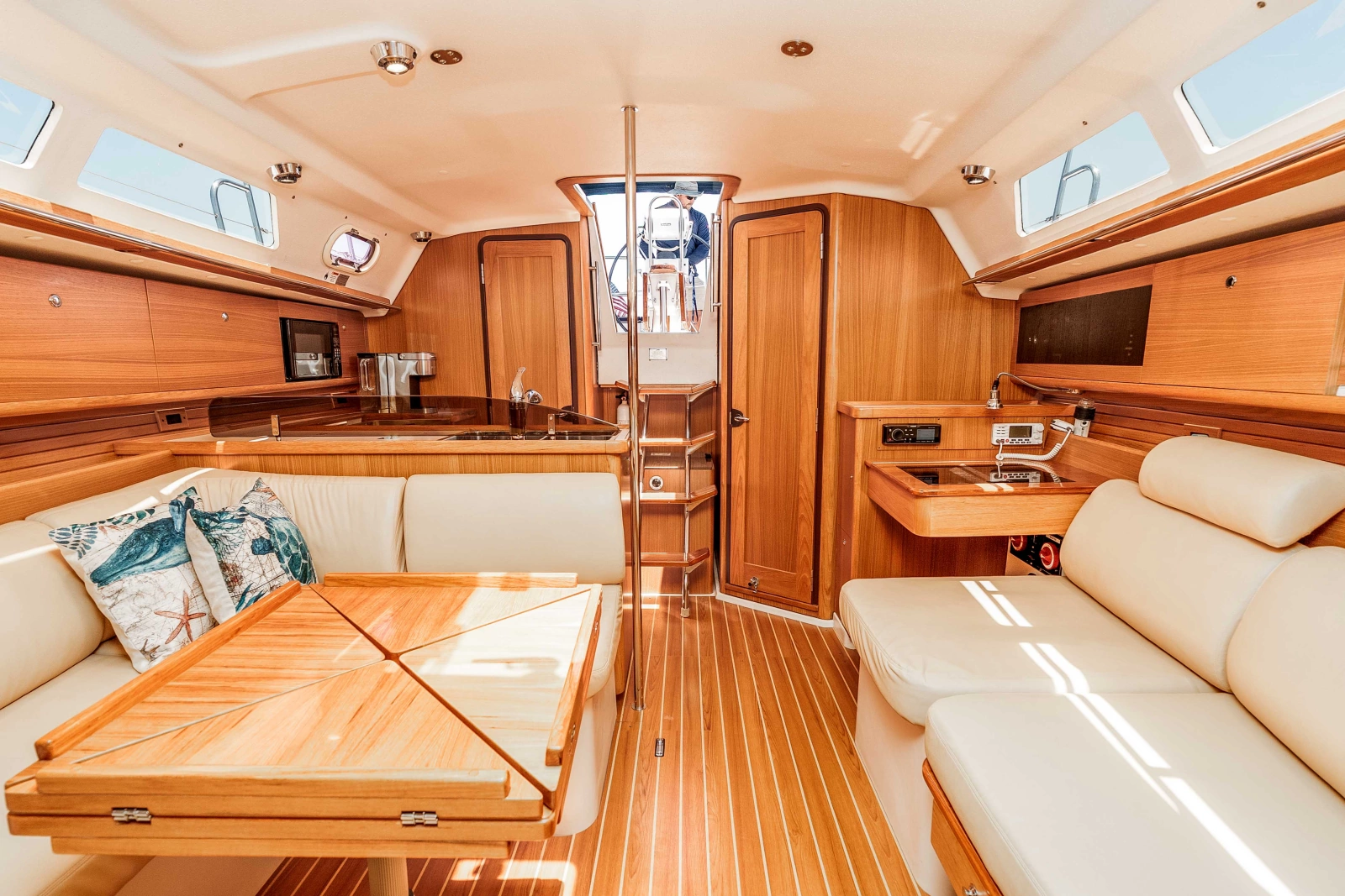 2013 Catalina 355