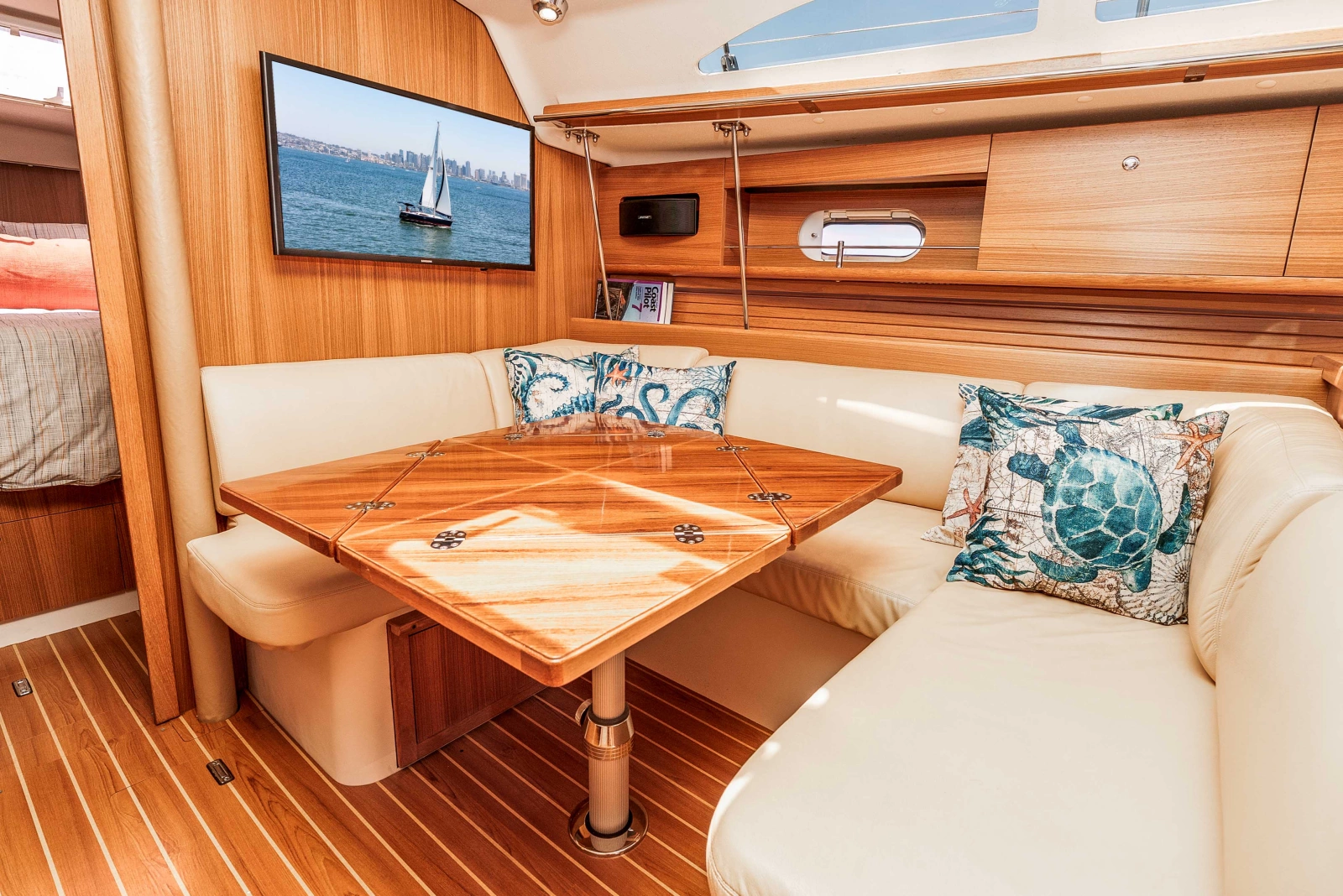2013 Catalina 355