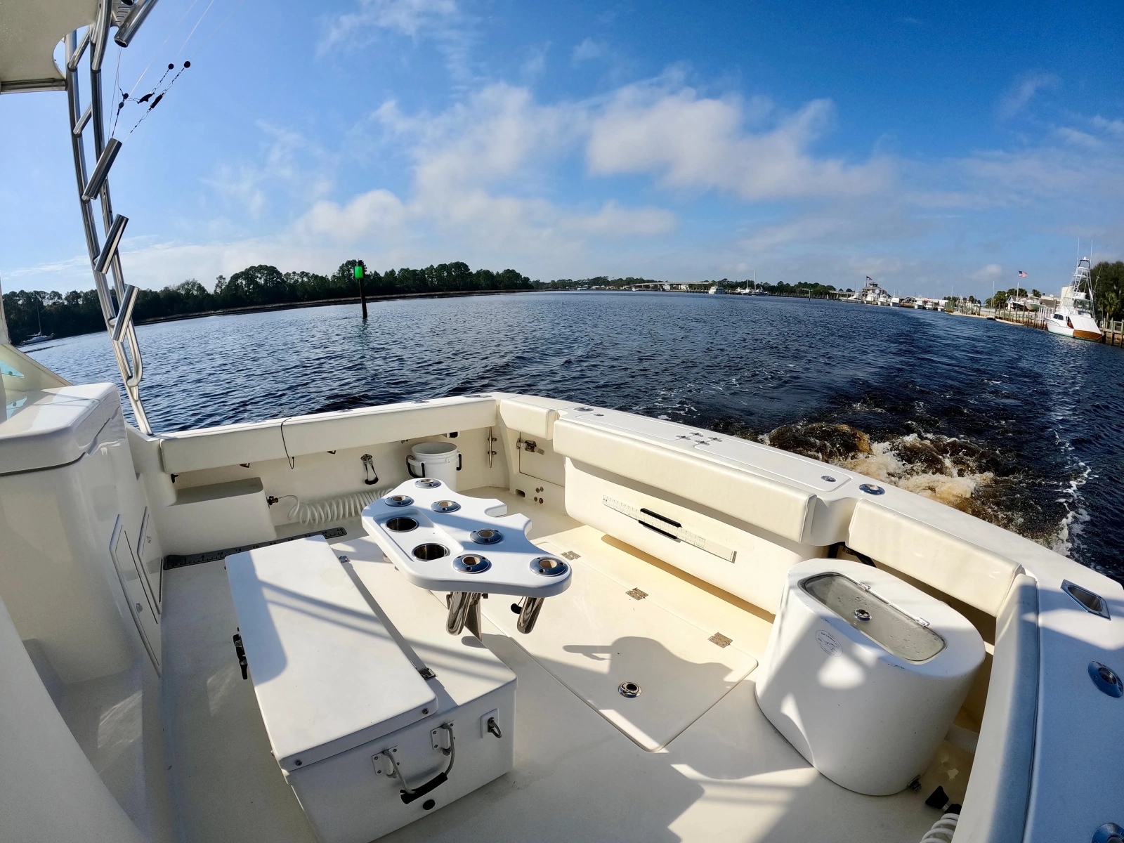 2008 Albemarle 410 Express Fisherman