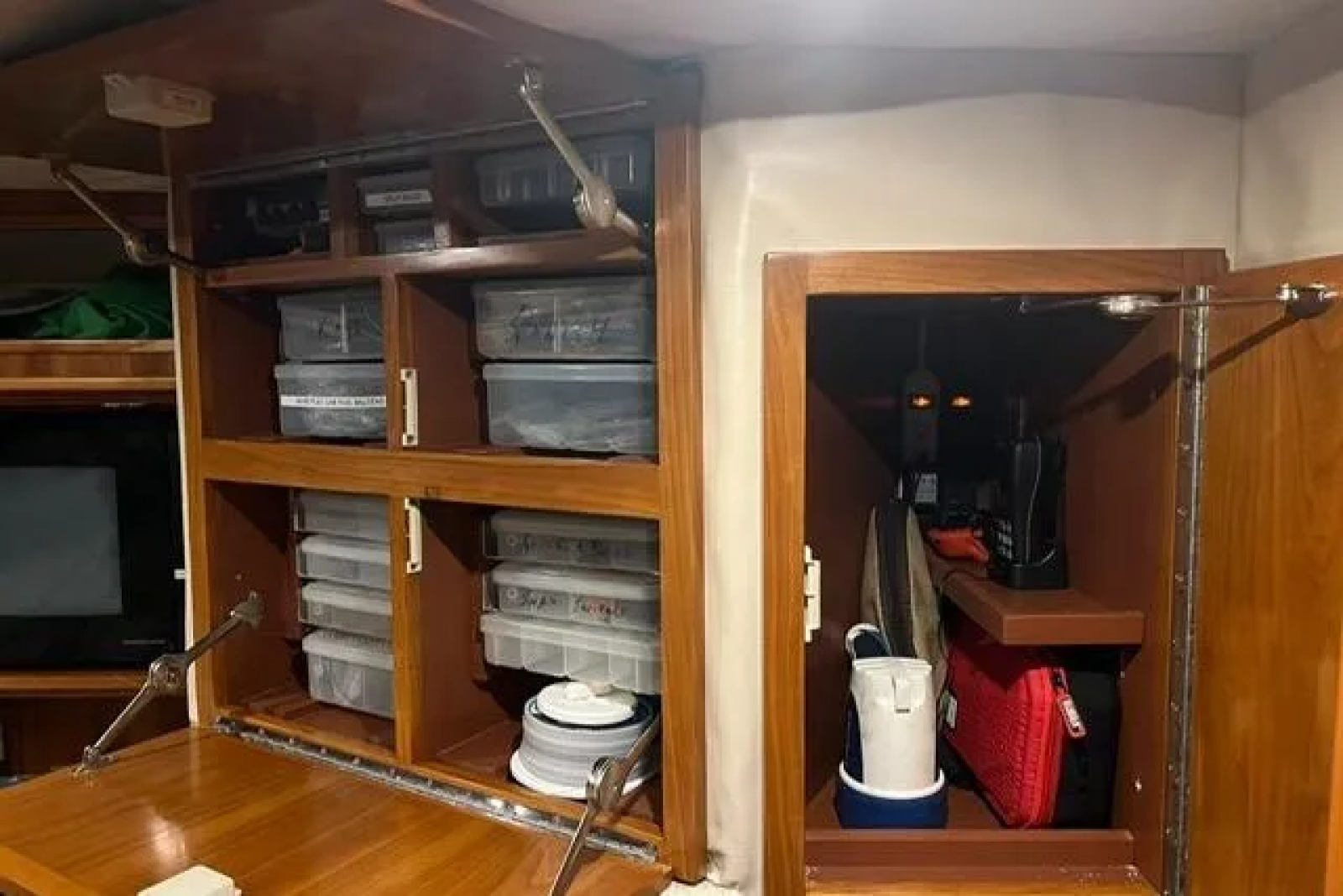 2008 Albemarle 410 Express Fisherman
