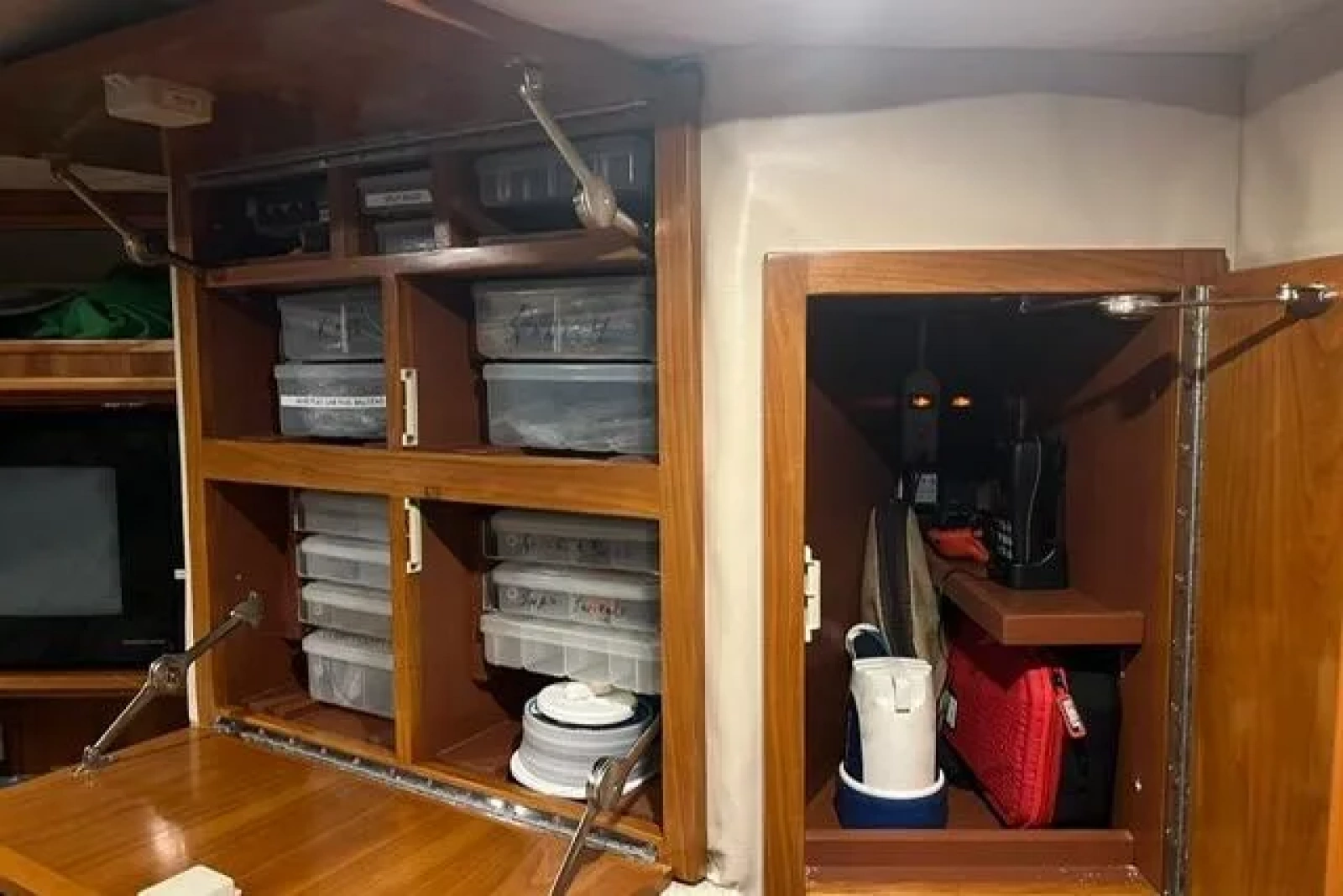 2008 Albemarle 410 Express Fisherman
