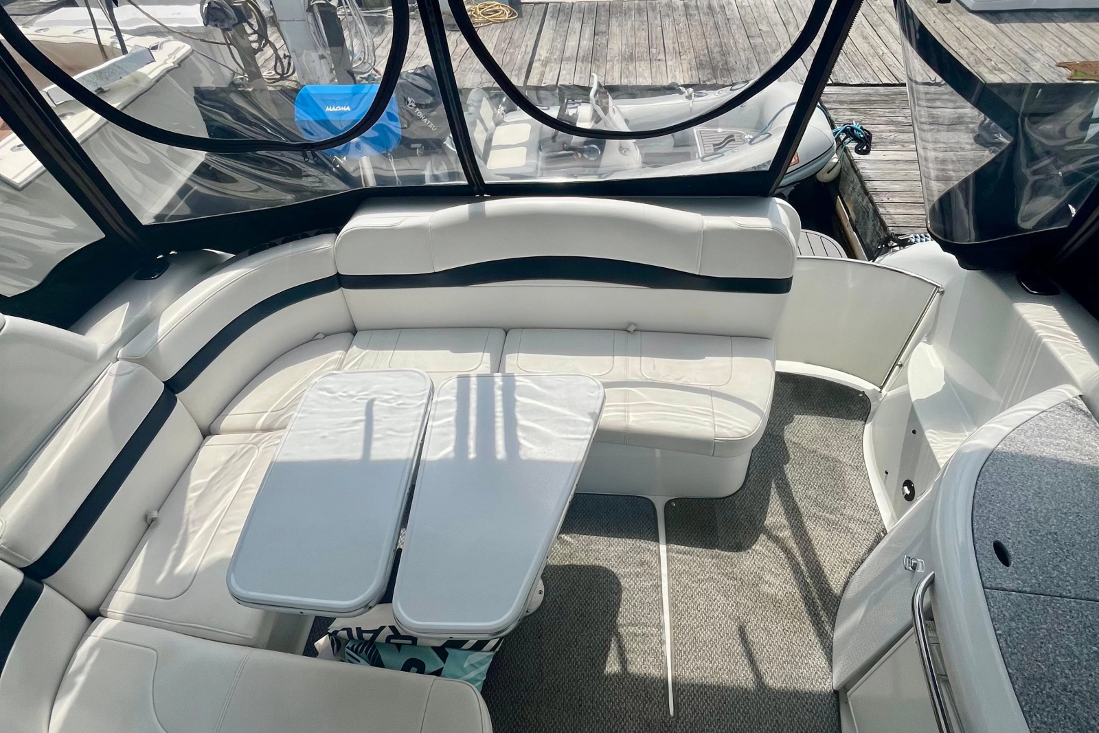 2006 Formula 37 Performance Cruiser