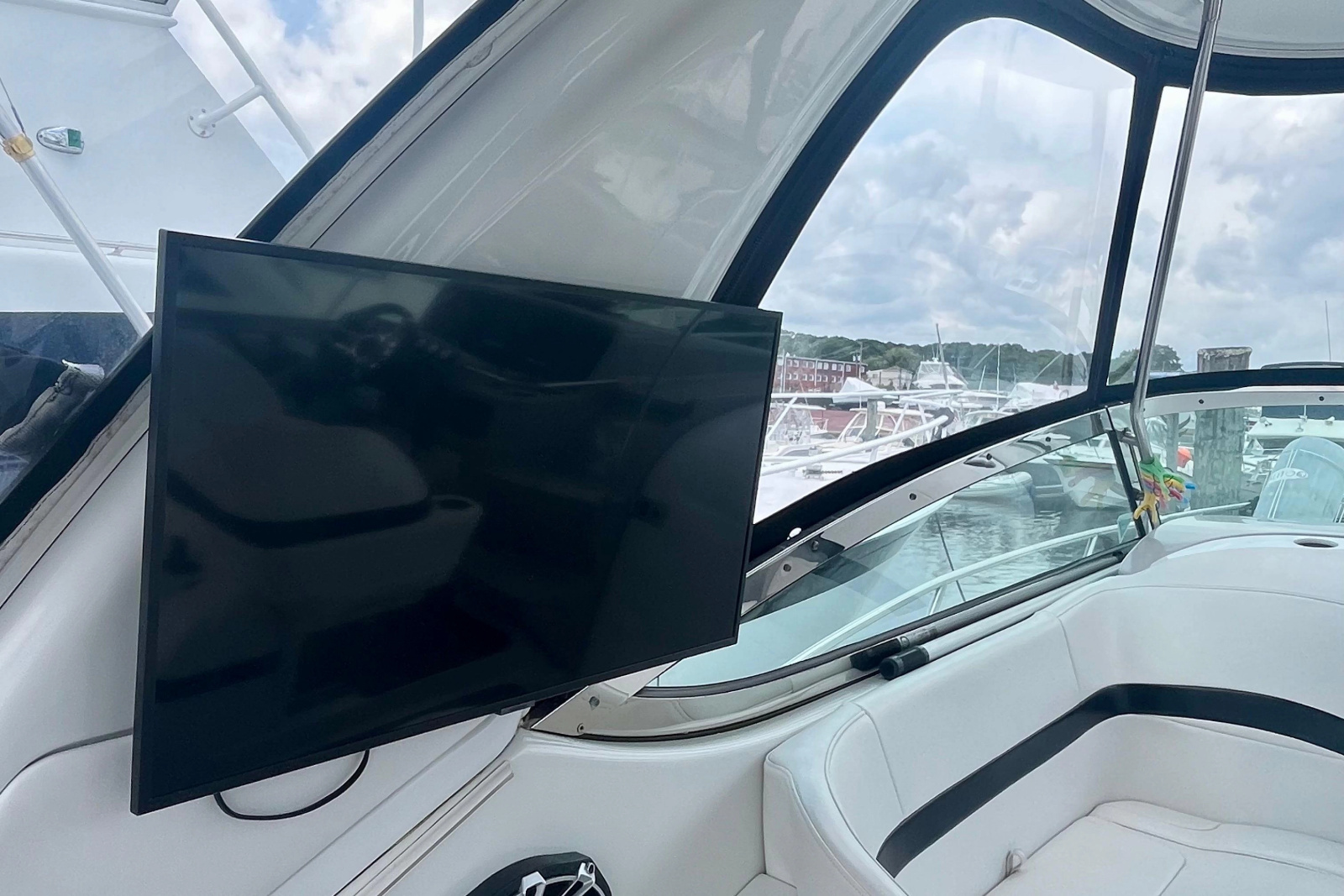 2006 Formula 37 Performance Cruiser