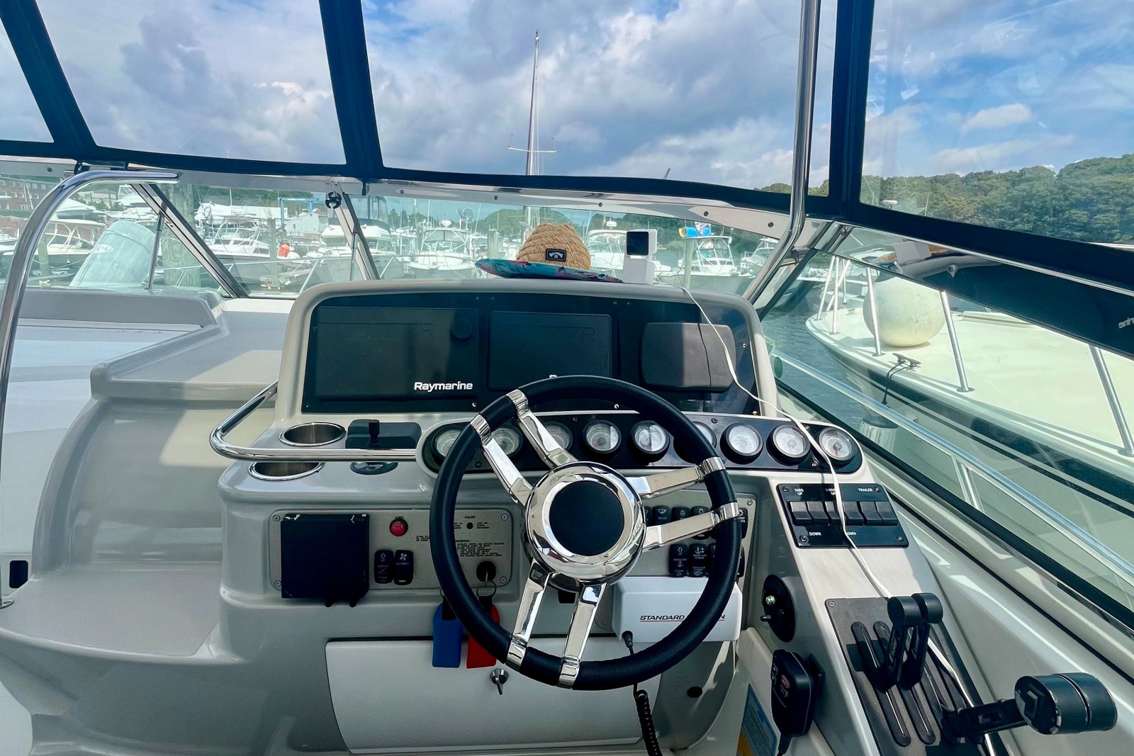 2006 Formula 37 Performance Cruiser