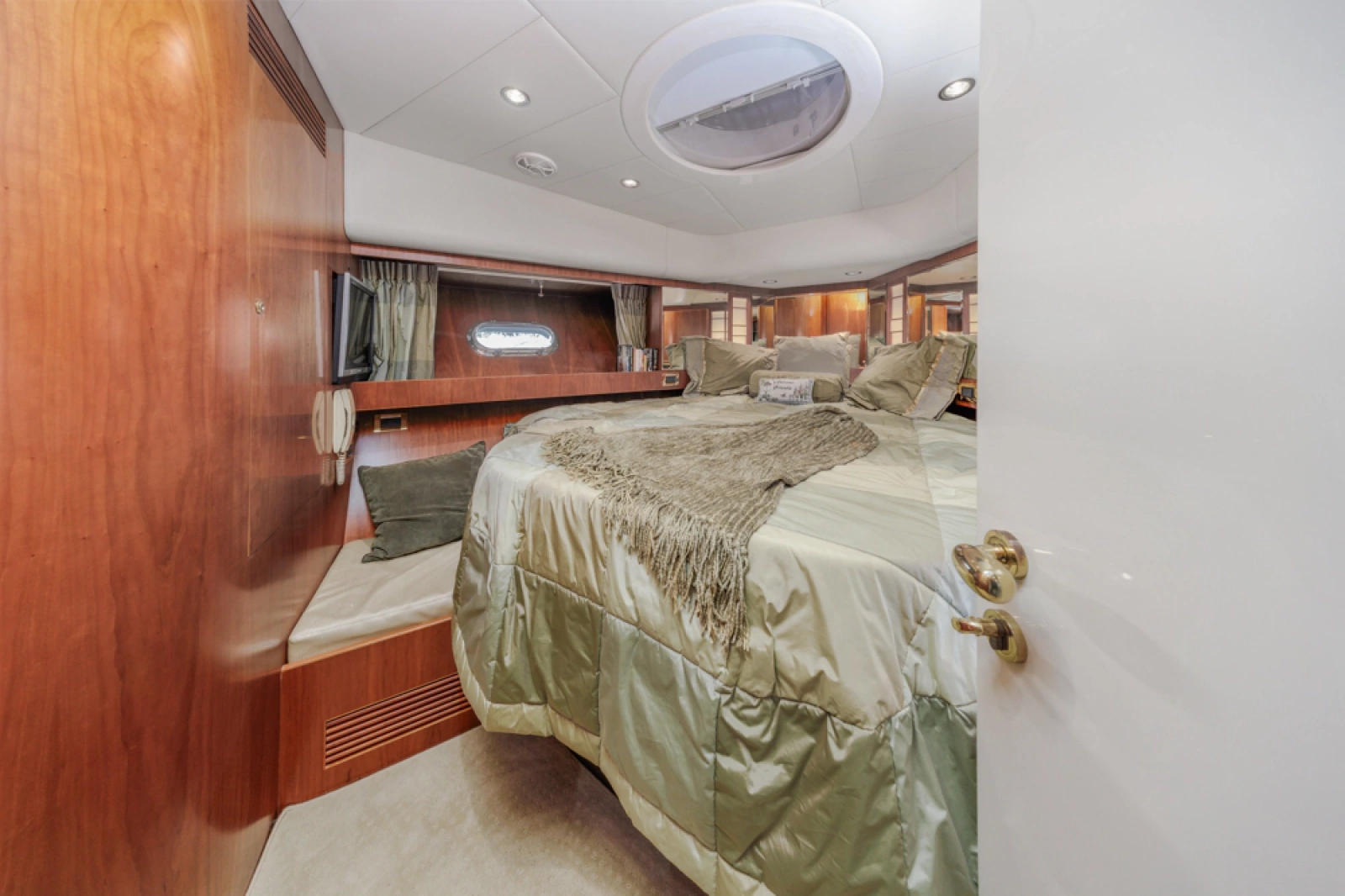 2005 Horizon 64 Elegance