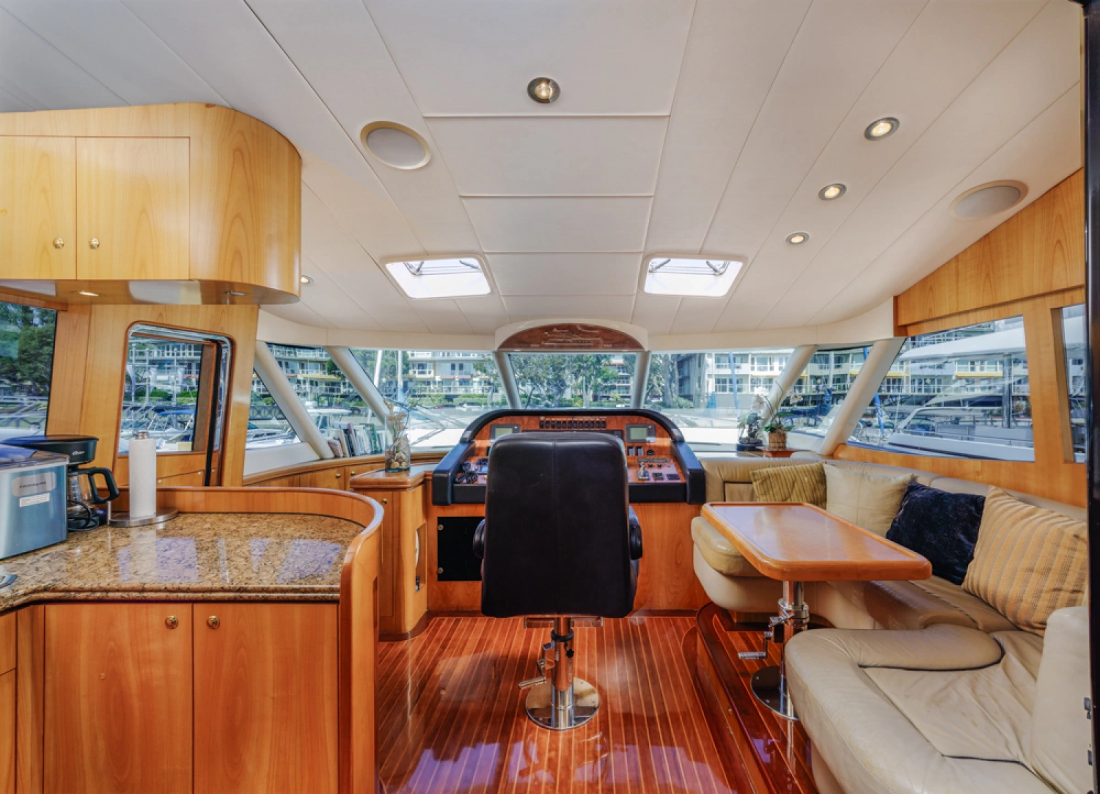 2005 Horizon 64 Elegance