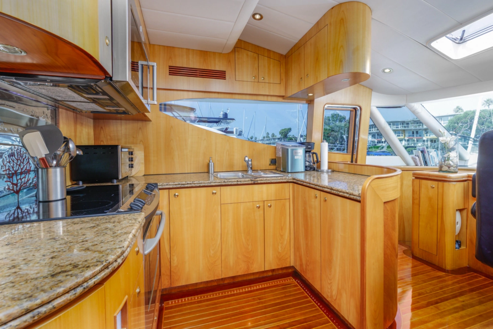 2005 Horizon 64 Elegance