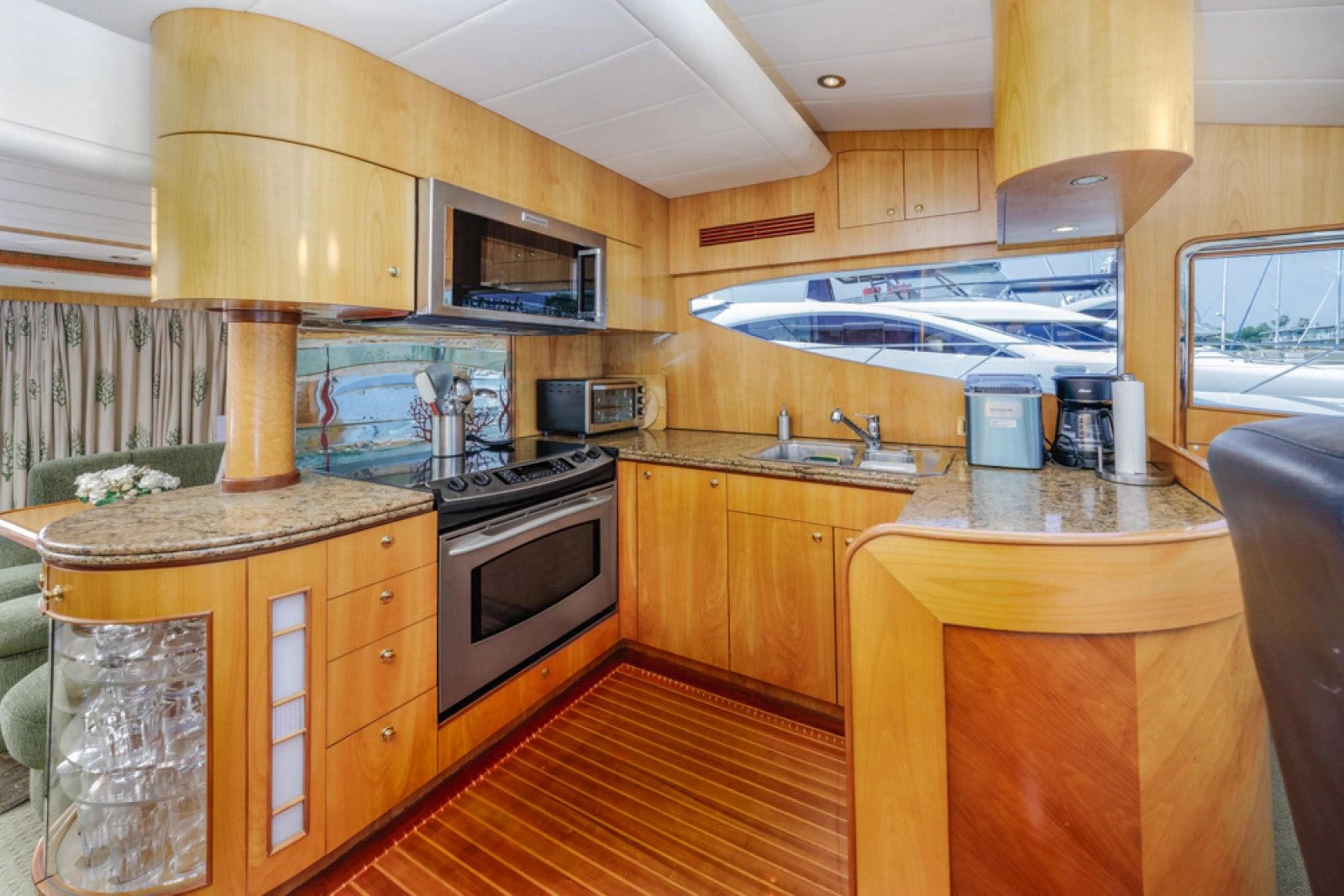 2005 Horizon 64 Elegance