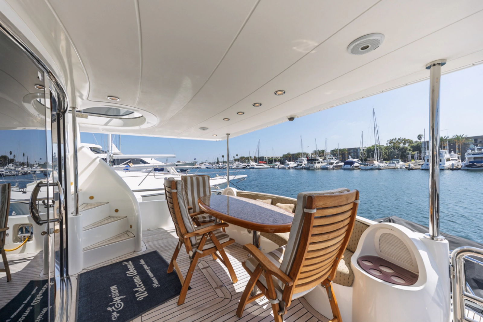 2005 Horizon 64 Elegance — The Elysium