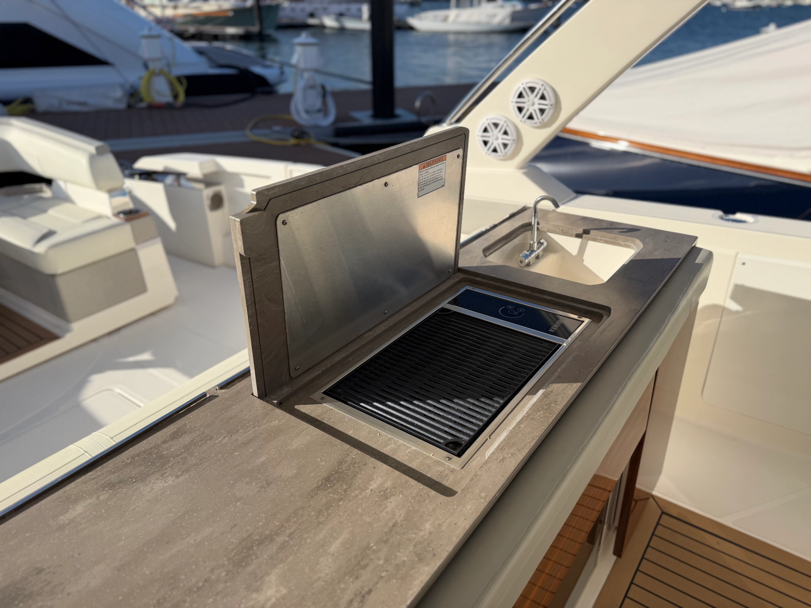 2023 Tiara Yachts 43 LS