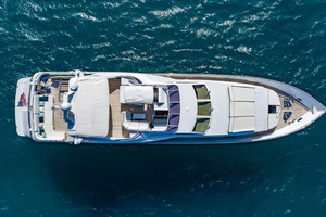 100ft Azimut Yacht For Sale