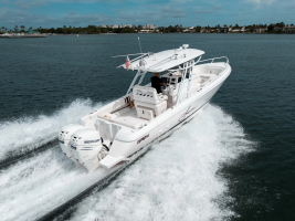 32ft Intrepid Yacht For Sale