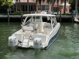 32ft World Cat Yacht For Sale