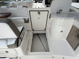 32ft World Cat Yacht For Sale