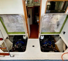 33ft Bertram Yacht For Sale