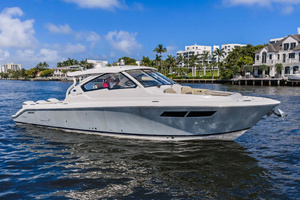 36ft Pursuit Yacht For Sale