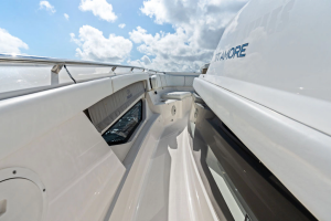 37ft Pursuit Yacht For Sale