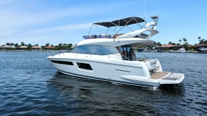 YACHTWAVE 50ft Prestige Yacht For Sale