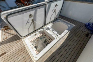 2013 Viking 76 Convertible thumbnail 67