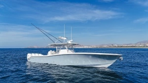 Chileno Azul 2021 Invincible 42 Center Console Yacht For Sale in San Jose del Cabo 