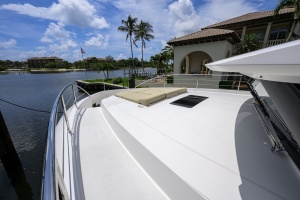 Midnight Moon 85ft Horizon Yacht For Sale