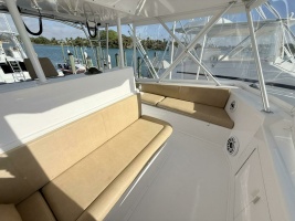 REEL LEGACY 50ft Viking Yacht For Sale