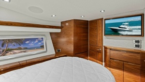 2023 Viking 54 Convertible 