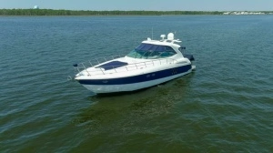 2005 Cruisers Yachts 500 Express thumbnail 17