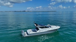 56ft Uniesse Yacht For Sale