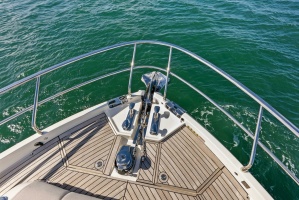 Fantasy Girl 75ft Absolute Yacht For Sale