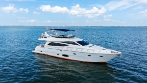 SOLARIS 65ft Uniesse Yacht For Sale