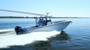 Luhn 32 32ft Yellowfin Yacht For Sale
