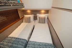 2018 Sea Ray L550 Flybridge thumbnail 27