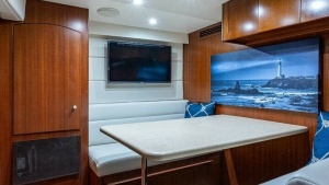 Magnum Ride 100ft Hatteras Yacht For Sale