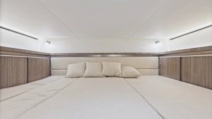 Raya Sunshine 32ft Sea Ray Yacht For Sale